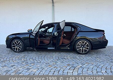 BMW i7 xDr. 60 *M SPORT*THEATRE*LOUNGE SEAT*PANO SKY
