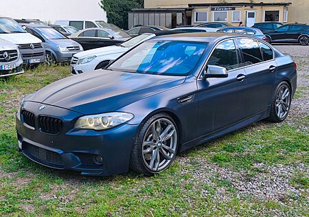 BMW M550d *LIM*X-DRIVE*FROZEN DARK BLUE*VOLL*