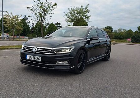 VW Passat Variant Volkswagen 2.0 TDI DSG 239PS R-line TOP...