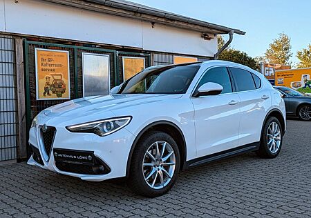 Alfa Romeo Stelvio SuperQ4 LEDER MEMO PANO BI-XENON ACC H-K