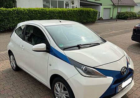 Toyota Aygo (X) -Play Touch| TÜV 06/25 | unfallfrei