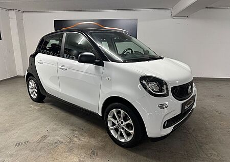 Smart ForFour Basis 52kW *PANO*SITZHEIZUNG*