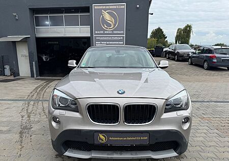 BMW X1 Baureihe 25 i xDrive * PANORAMA* NAVI*PDC