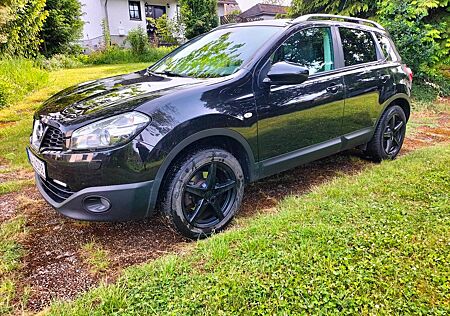 Nissan Qashqai 2.0 dCi DPF ALL-MODE 4x4 Tekna Autom...