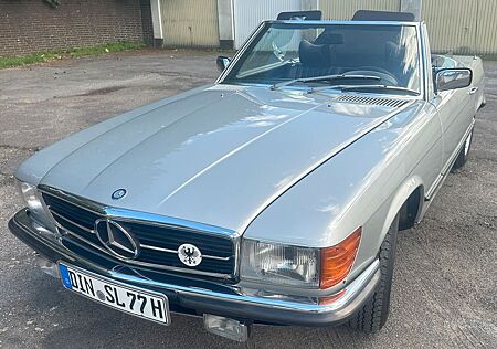Mercedes-Benz SL 280 Cabrio silbermetallic