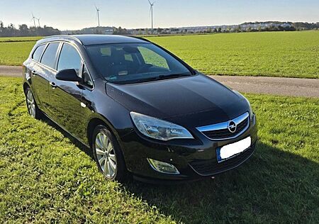 Opel Astra Sports Tourer 2.0 CDTI Sport Automatik...