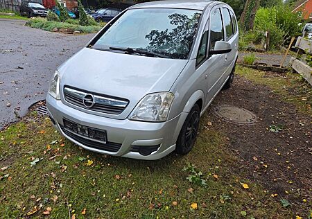 Opel Meriva 1.6 - tüv neu