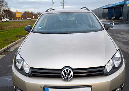 VW Golf Volkswagen 1.2 TSI DSG Variant MATCH TÜV + Service NEU
