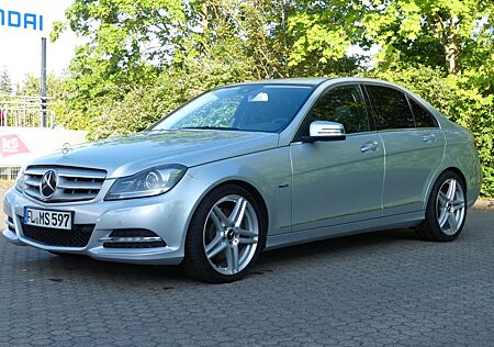 Mercedes-Benz C 350 C 350CGI 4MATIC / ILS / DTC Plus