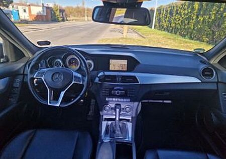 Mercedes-Benz C 250 CDI AVANTGARDE Autom. AVANTGARDE