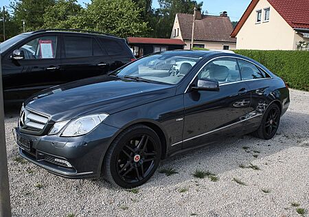Mercedes-Benz E 350 CGI Coupe BlueEFFICIENCY 7G-TRONIC Avantga