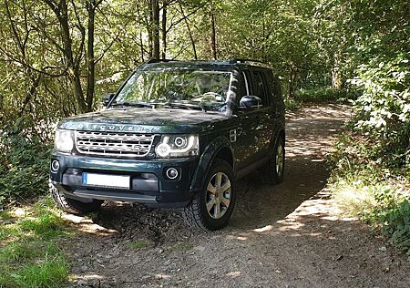 Land Rover Discovery 3.0 SDV6 HSE mit überholtem Motor