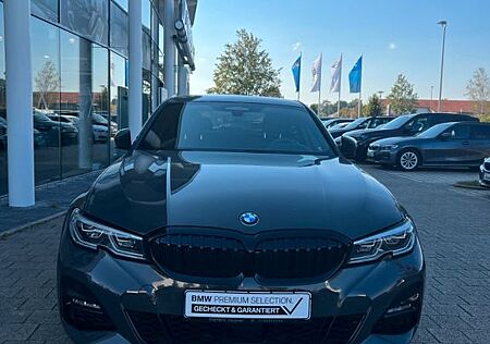 BMW 330i M Sport, Laser, Head up , HaKa, fast Voll
