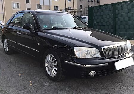 Hyundai XG 350 V6 3.5 Automatik Klima SHZ PDC AHK Navi