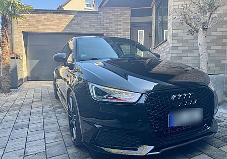 Audi S1 2.0 TFSI quattro -