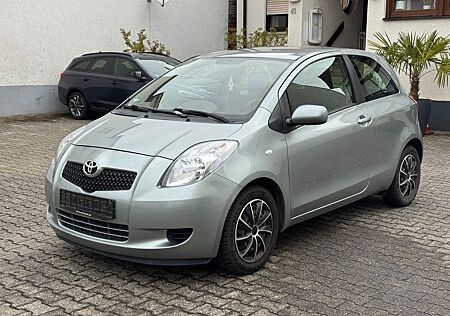 Toyota Yaris Sol