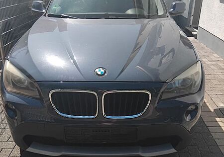 BMW X1 xDrive20i -