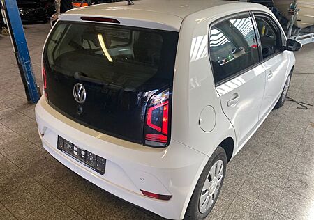 VW Up Volkswagen ! 1.0 44kW -