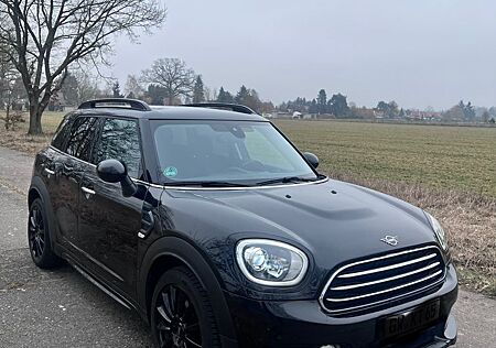 Mini Cooper Countryman Automatic, LED, Navi....