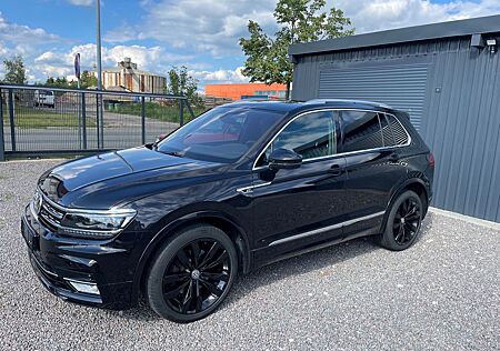 VW Tiguan Volkswagen R-Line 4Motion DSG LED 360°Kamera 20"