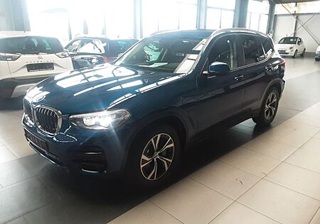 BMW X3 xDrive30e ADVANTAGE PanoDach 360G Navi LED