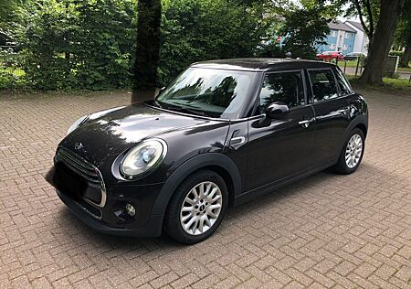 Mini ONE Panorama Tempomat Sitheizung LED Scheinwerfe