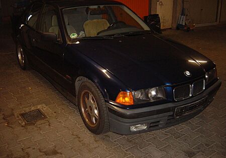 BMW 318i
