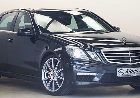 Mercedes-Benz E 63 AMG 5.5 557PS BiTurbo Performance H&K Pano