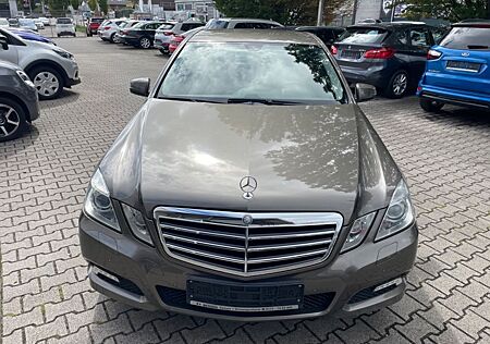 Mercedes-Benz E 250 E -Klasse Lim. CGI BlueEfficiency