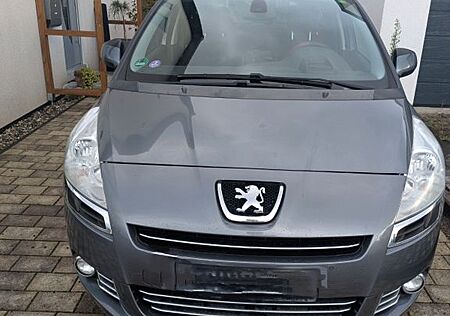 Peugeot 5008 1.6 Family 155 THP Family