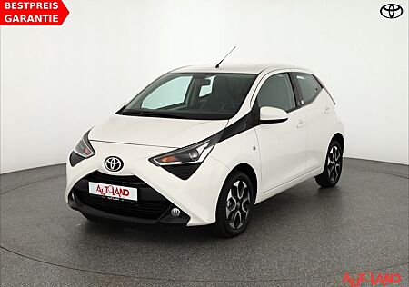 Toyota Aygo (X) Aygo 1.0 x-Play DAB Kamera Android Apple