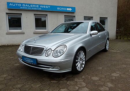 Mercedes-Benz E 200 E -Klasse Lim. Kompressor*NAVI*LEDER