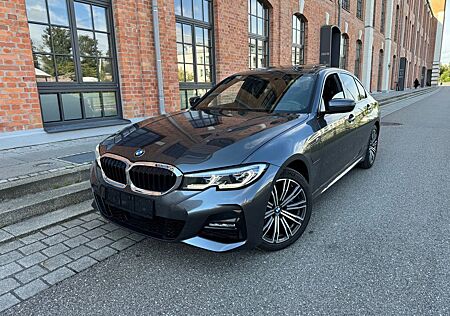 BMW 330e M Sport /HUD/H&K/SD/Leder/RFK/Laser