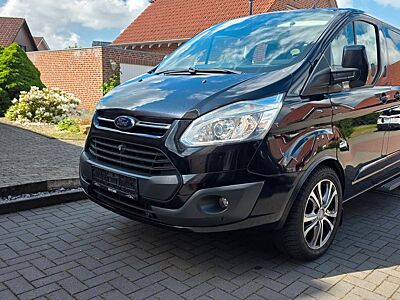 Ford Transit Custom 2,2 TDCi 300 L1 Tourneo Titanium