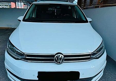 VW Touran Volkswagen 1.5 TSI OPF DSG Comfortline