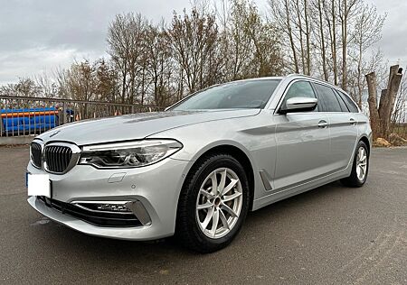 BMW 530d xDrive Touring A -
