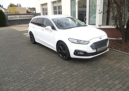 Ford Mondeo Turnier Titanium/Navi/LED/DAB/SHZG....