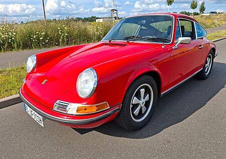 Porsche 911 Urmodell 2.4T Ölklappe