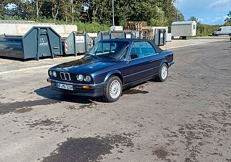 BMW 320i E30