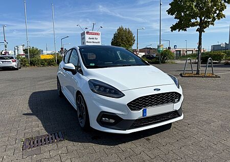 Ford Fiesta 1,5 EcoBoost ST mit Leder-Exklusiv-Pa...