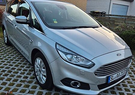 Ford S-Max 2,0 EcoBlue 140kW Titanium Auto Titanium
