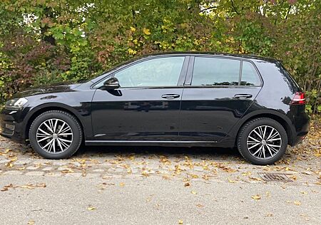 VW Golf Volkswagen 7 - 1.2 Comfortline