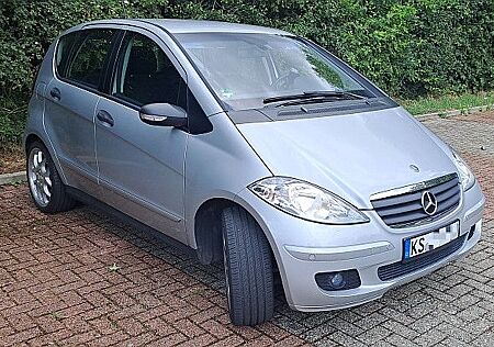 Mercedes-Benz A 170 gebraucht kaufen Mercedes-Benz A 170 CLASSIC*Automatik*SHZ*PDC*Klima*Temp.