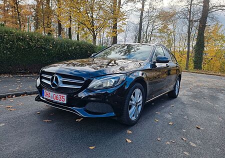 Mercedes-Benz C 220 T d 4Matic*NAVI*KAMERA*LED