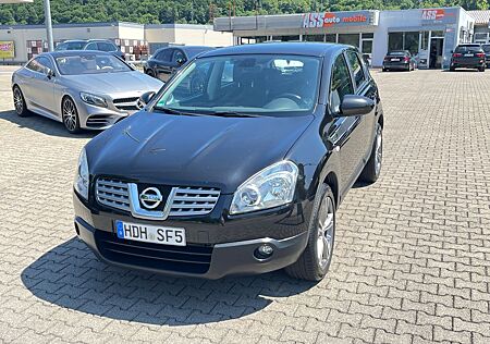 Nissan Qashqai Qashqai2.0dCi/Acenta/Klimatronic/AHK/2.HD/Temp/