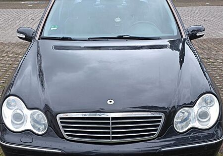 Mercedes-Benz C 320 AVANTGARDE V6 Motor