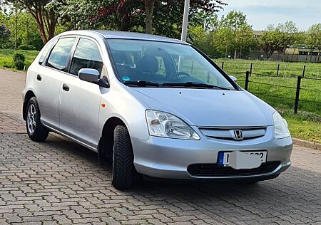 Honda Civic 1.4i LS, nur 95.000 km gelaufen, 2 Hand