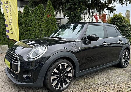 Mini Cooper 5-trg. ´Chilli`