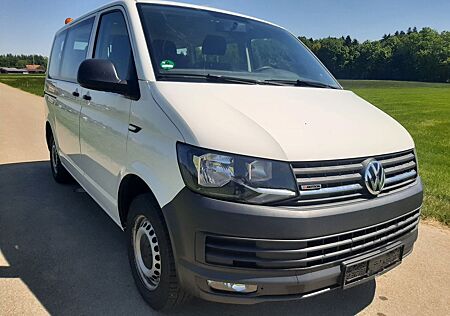 VW T6 Transporter Volkswagen T6 Kombi 2.0 TDI 4Motion 9-Sitzer Klima 1. Hand