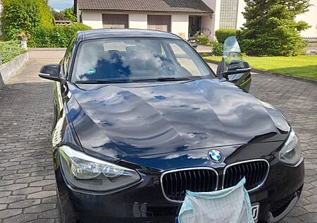 BMW 114i -